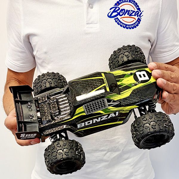 Bonzai Intrepid Monster Truck RC 4WD 1/14 RTR 35 km/h Jaune 