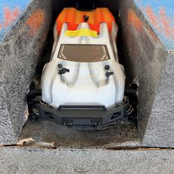 FTX Tracer truggy 4WD 1/16 carrosserie orange 