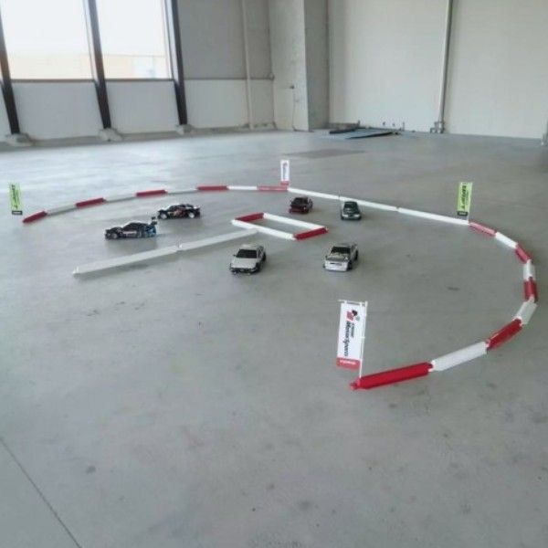 Kyosho Ensemble de barri&egrave;res de circuit 87131B