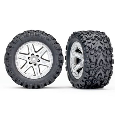 Traxxas pneus coll�s sur jantes chrom�es pour Rustler 6773R
