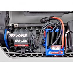 Traxxas rustler 2S 1/10 4WD moteur brushless carroserie bleu 67164-4-BLUE
